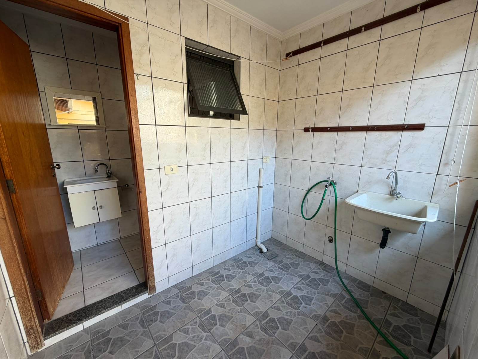 Miniatura 2 - CASA - AGUA BRANCA