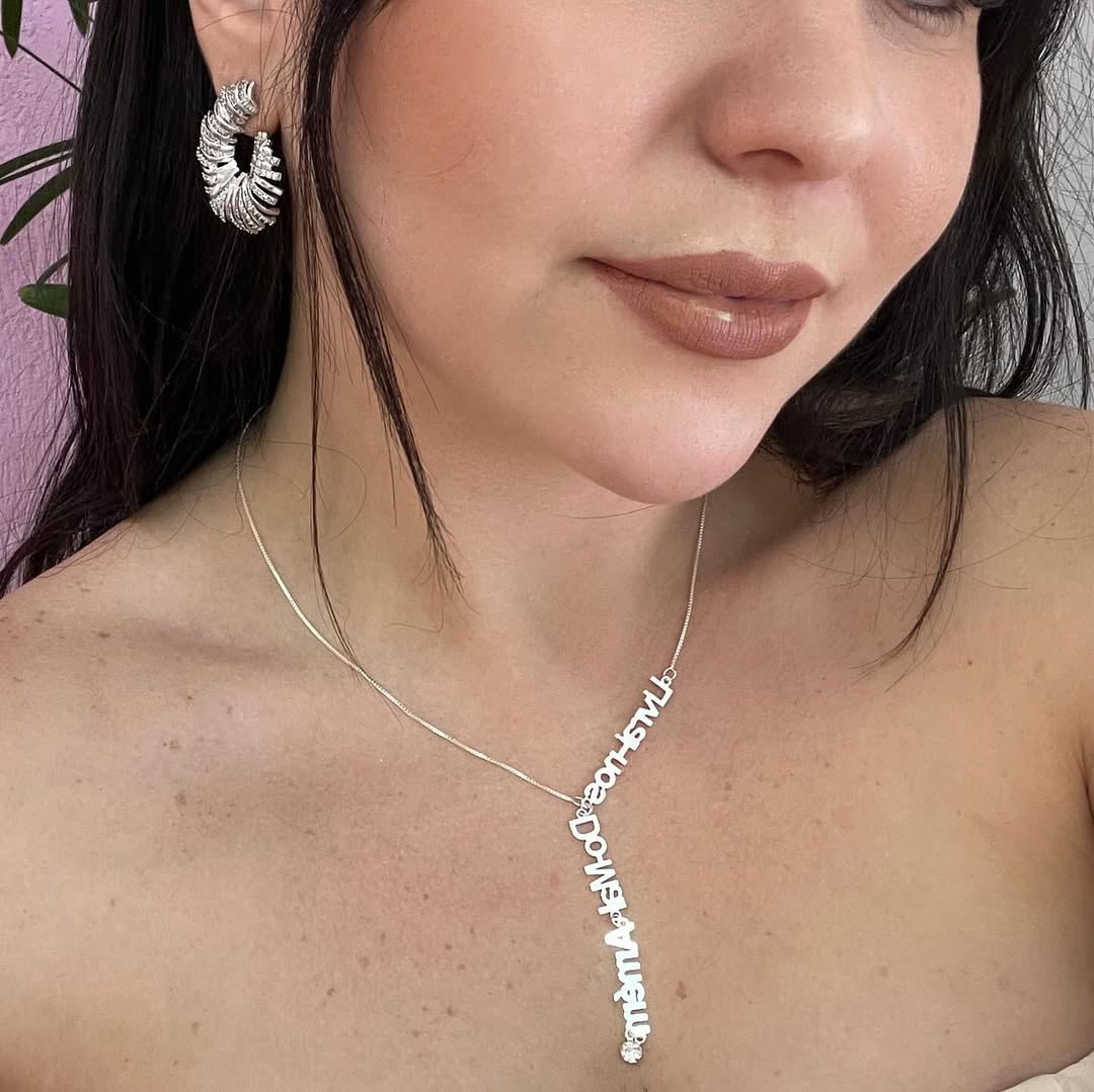 Colar elegante