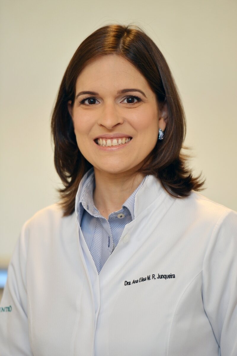 Dra. Ana Elisa Moraes Righetti Junqueira