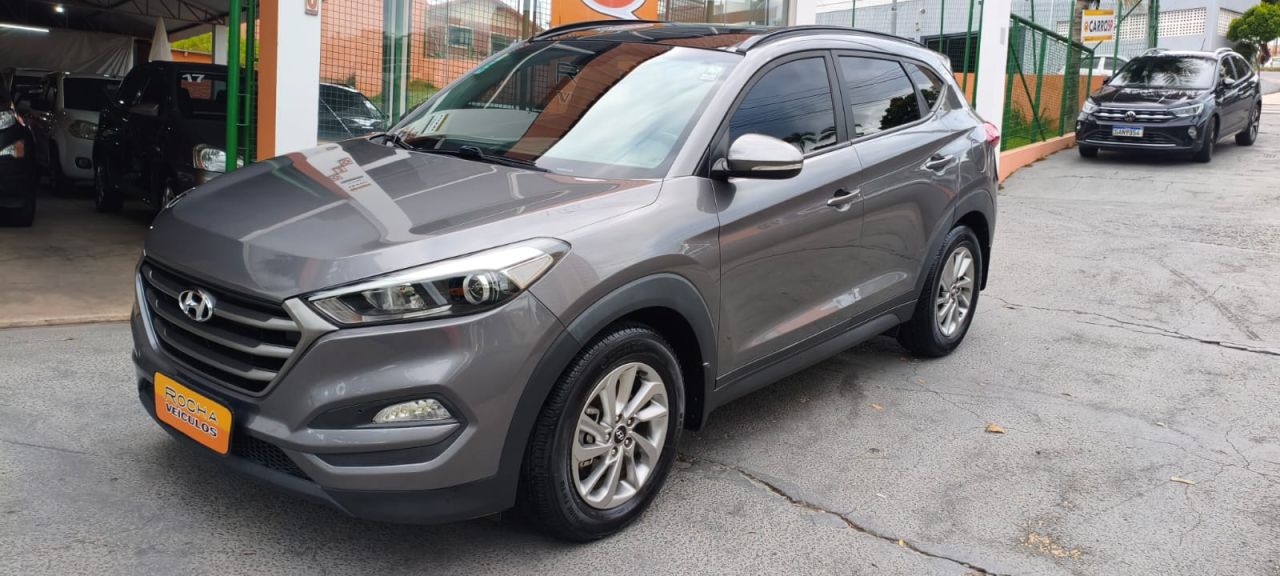 HYUNDAI Tucson 1.6 16V