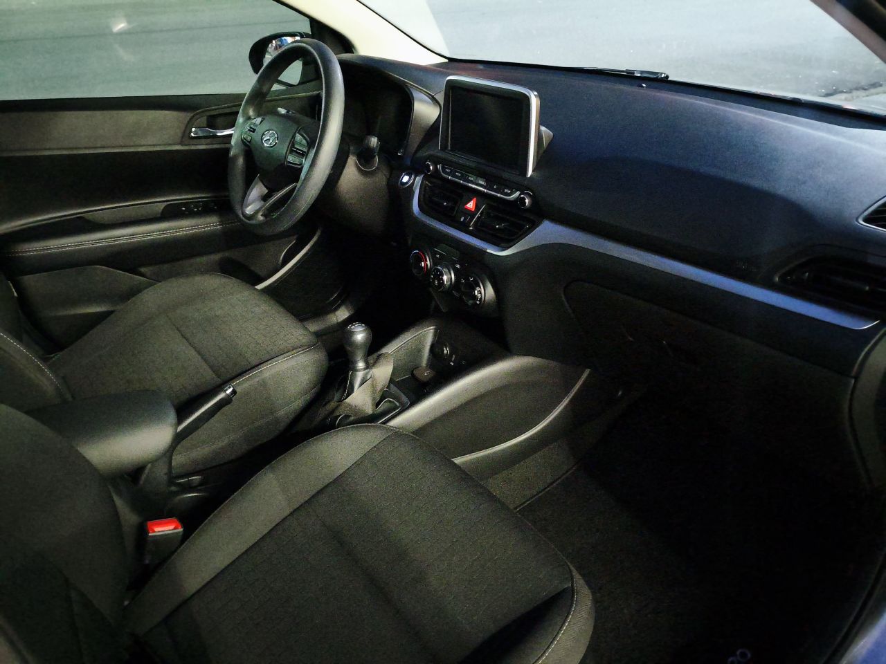 Miniatura 10 de HB 20 Hatch